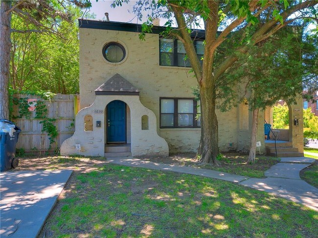 Building Photo - 1630 NW 17th St