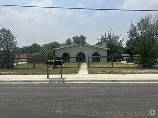 Building Photo - 378 E Petaluma Blvd