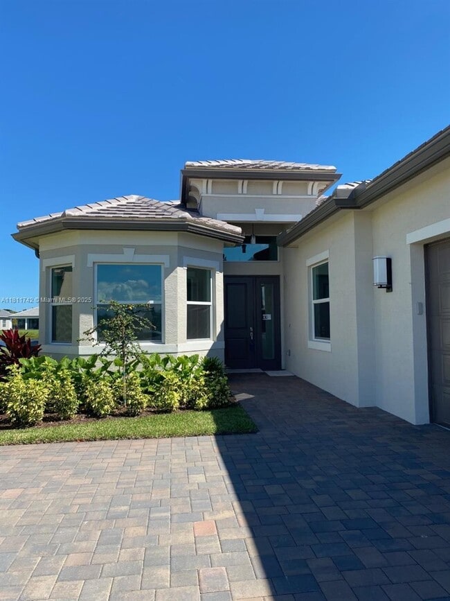 Foto del edificio - 7765 Wildflower Shores Dr
