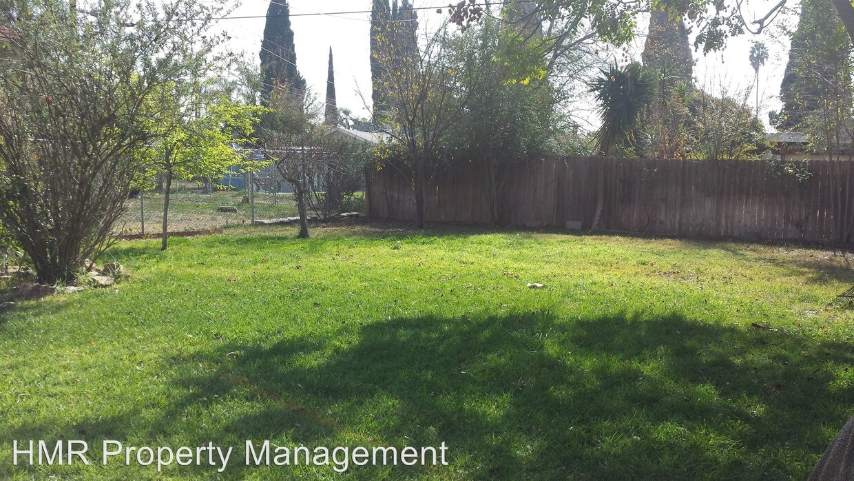 Building Photo - 3 br, 2 bath House - 3716 Oakwood Pl