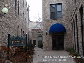 Building Photo - 308 South St