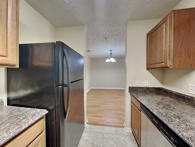Building Photo - 4101 Fairington Club Dr