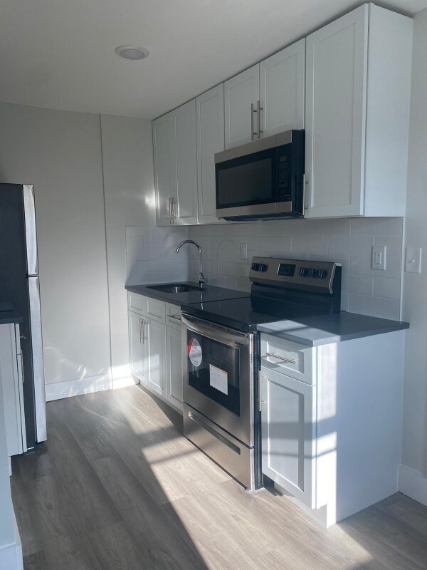 5 Frederick St Unit 2, Raritan, NJ 08869 Condo for Rent in Raritan