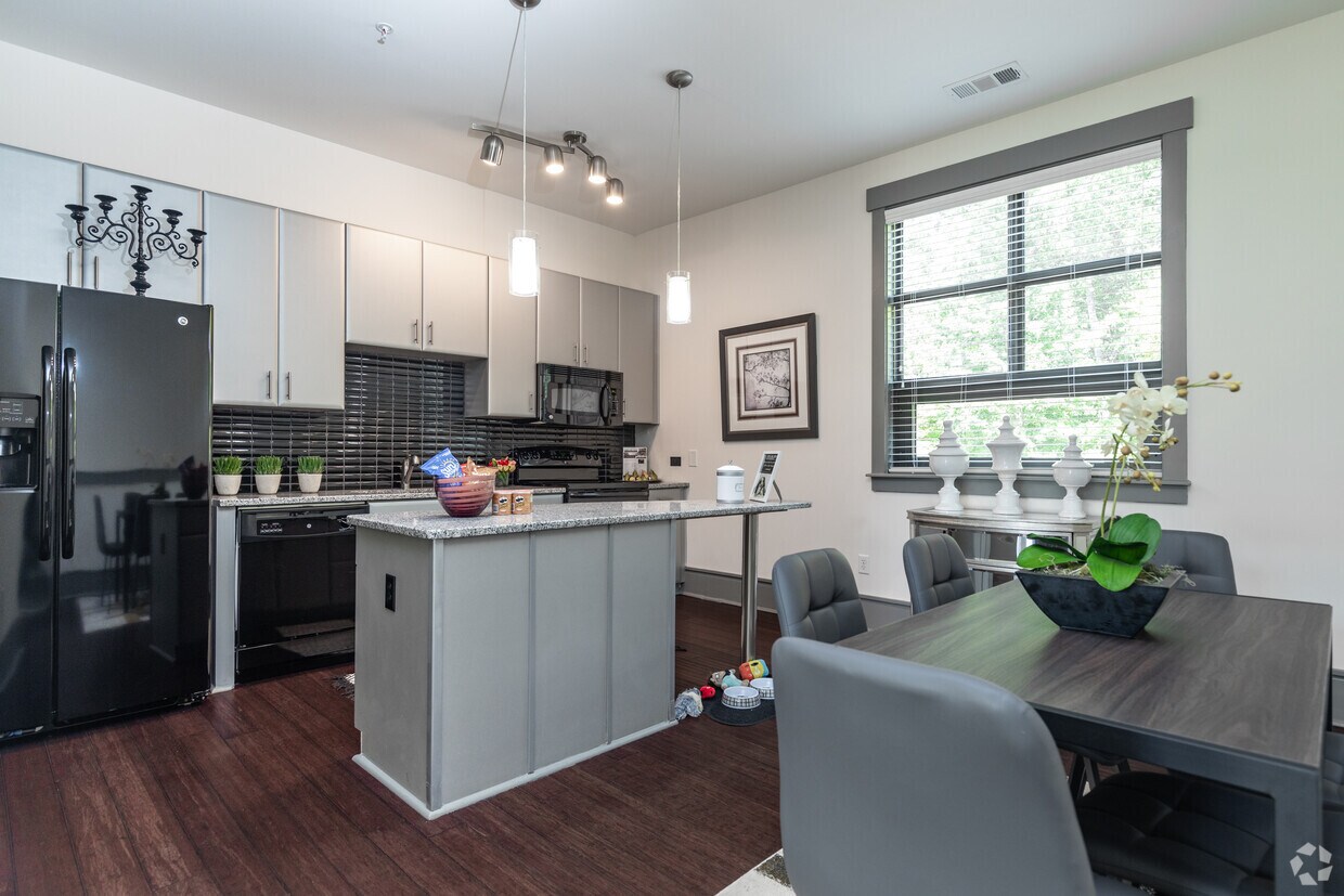 Chapel Hill North Apartments at 200 Perkins Dr Chapel Hill, NC