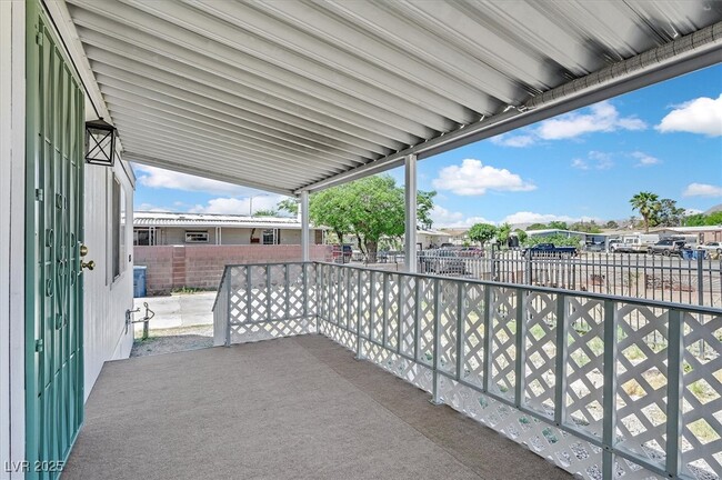 Foto del edificio - 4325 N Amethyst Ave