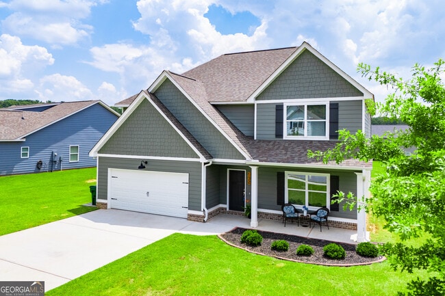 Building Photo - 132 Springwood Dr