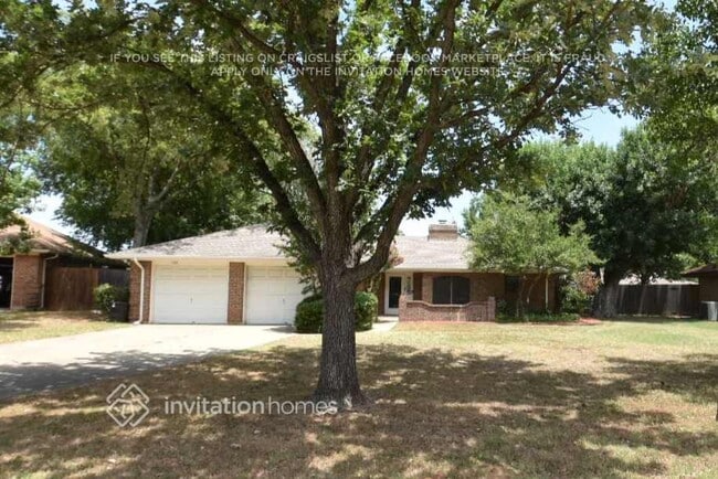 Building Photo - 105 Creek Courts Dr