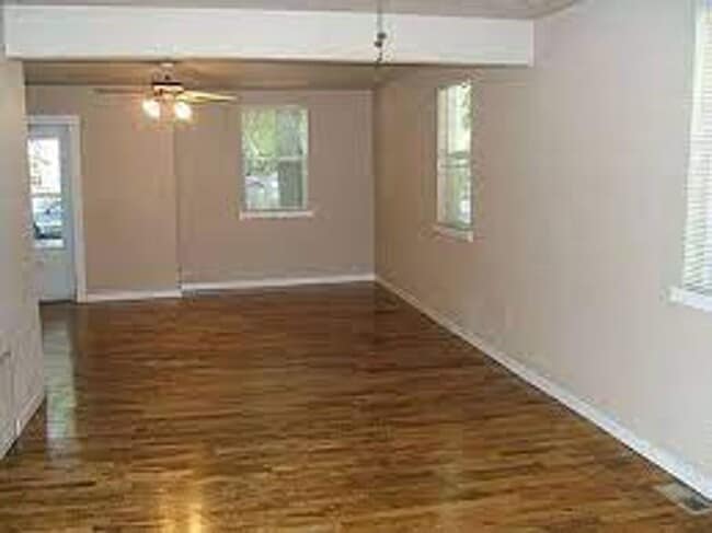 Building Photo - 3 bedroom, 1 bath Home, In Loveland.