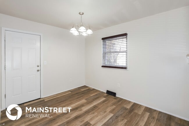 Building Photo - 1400 NW 66 Terrace