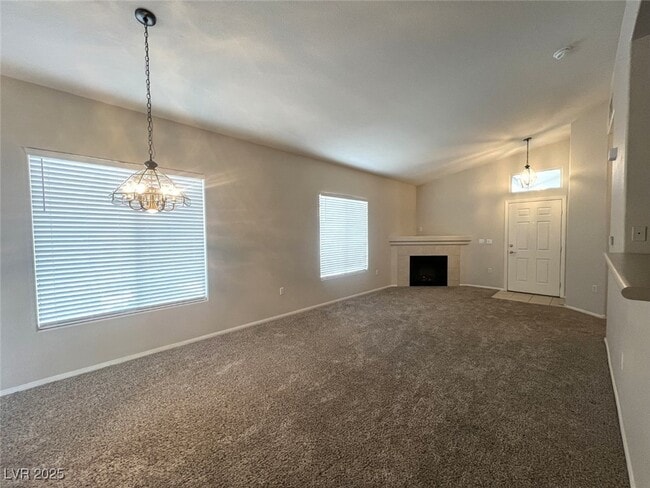 Building Photo - 2305 W Horizon Ridge Pkwy