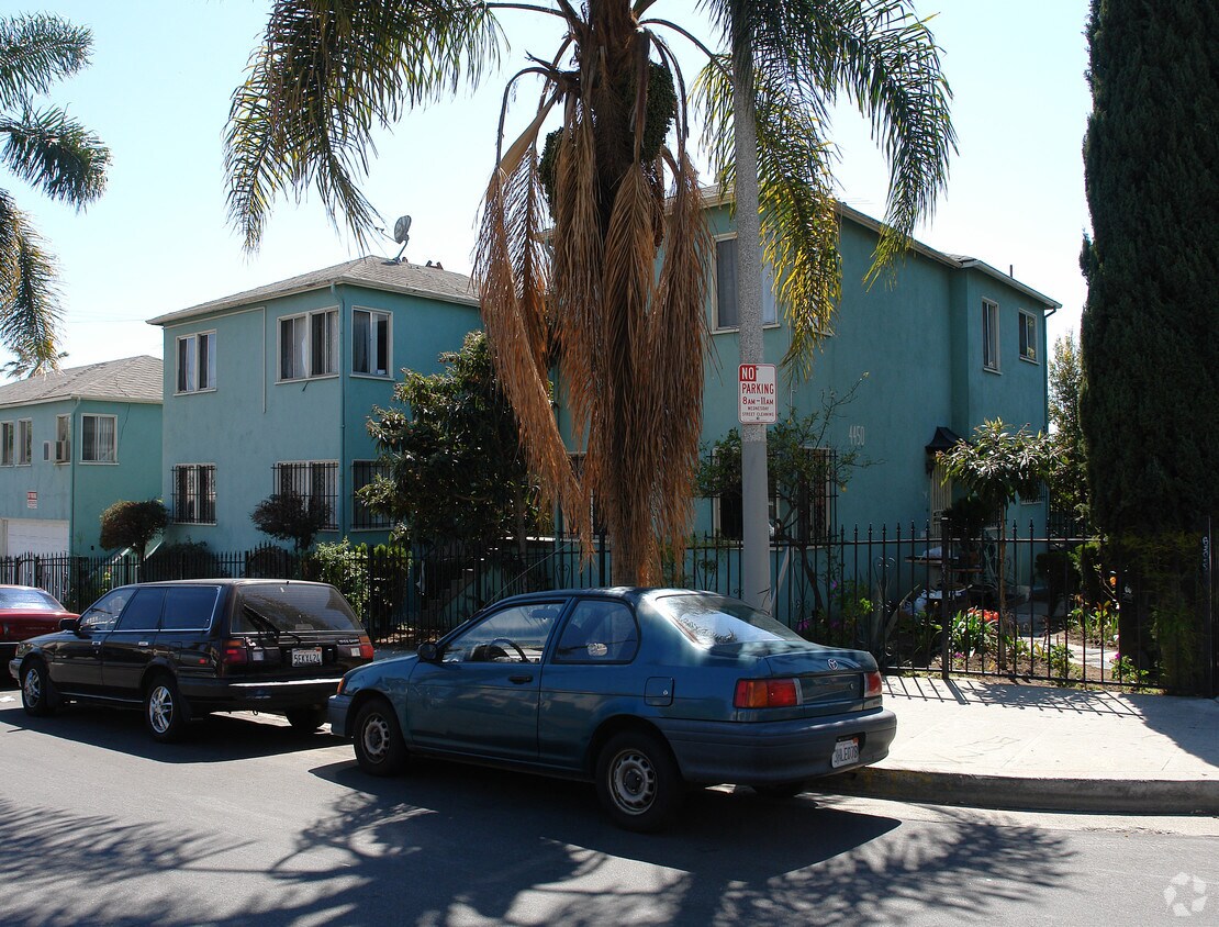Foto principal - 4450 Maplewood Ave