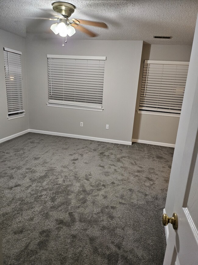 Building Photo - 2510 Airy Hill Cir