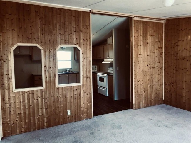 Building Photo - 3424 County Rd 913
