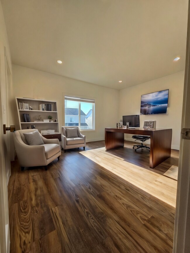 Foto del edificio - Modern 2-Story Town Home for Rent in Sugar...