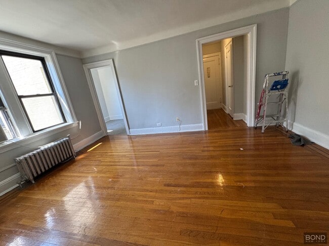 Building Photo - 32-15 35th St