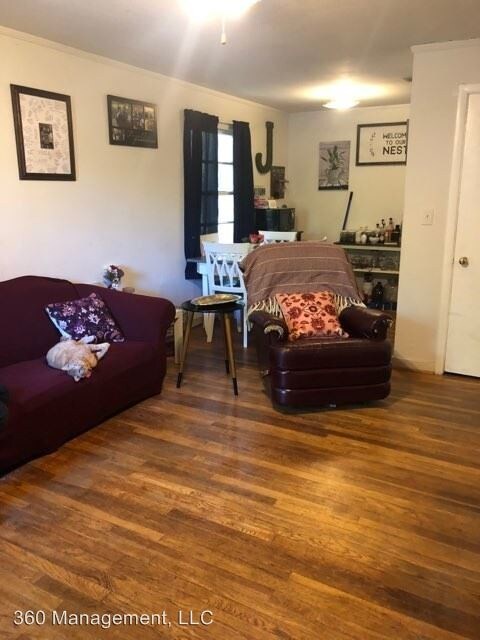 Building Photo - 3 br, 1 bath House - 531 N. Ross Street