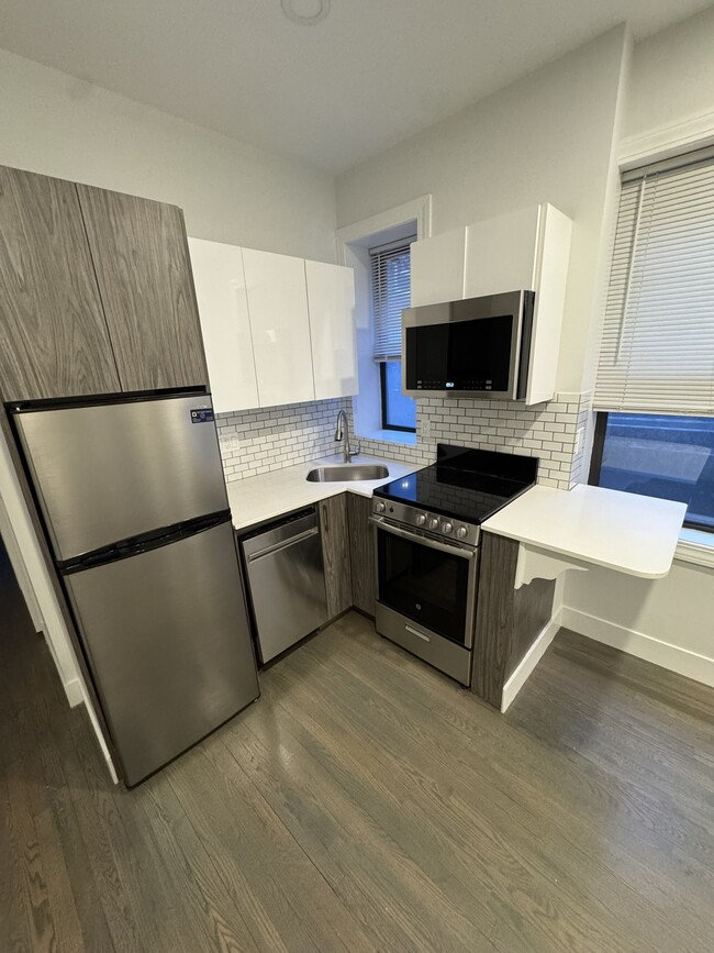 Foto del edificio - 24 Phillips St