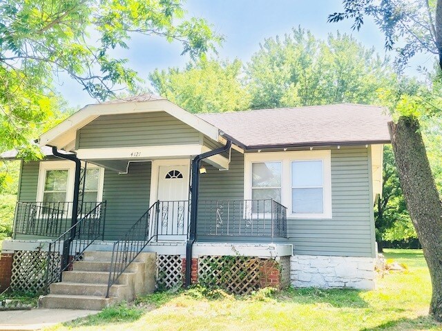 Foto del edificio - 4121 Arlington Ave