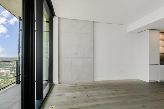 Foto del edificio - 610 Davis St