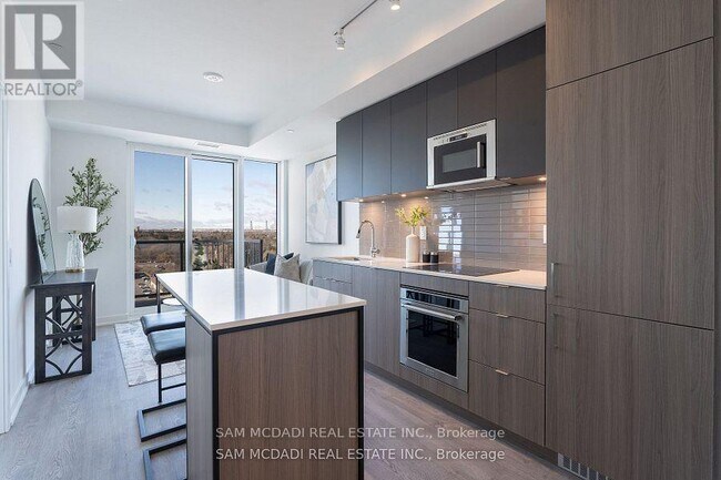 Photo du bâtiment - 220 Missinnihe Way