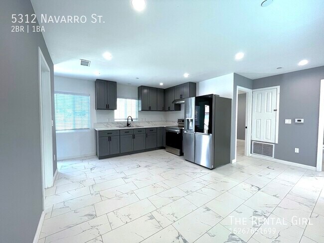Building Photo - Completely New 2 Bedroom/ 1 Bath Backhouse...