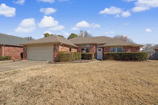 "Discover Your Dream Home: Spacious 4-Bedroom Retreat in Rogers, AR!" - "Discover Your Dream Home: Spacious 4-Bedroom Retreat in Rogers, AR!"