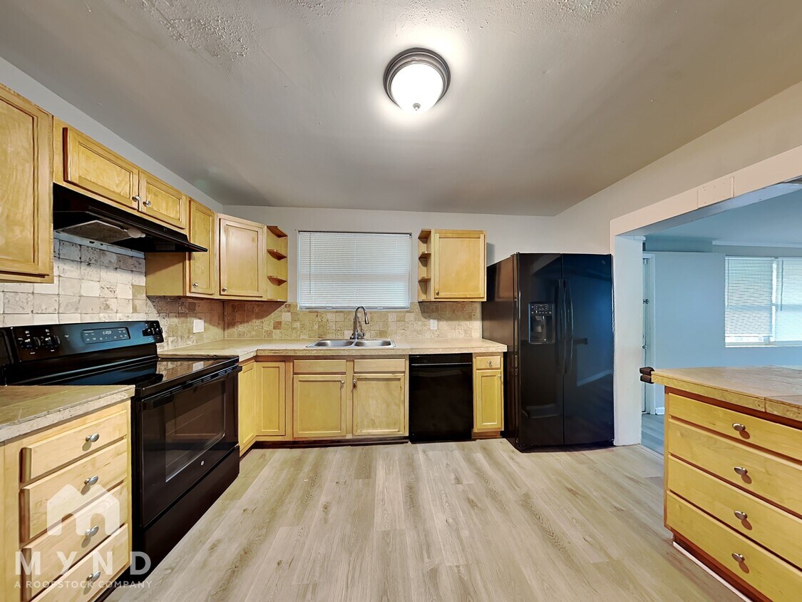 Foto principal - 4332 Biddy Ln West