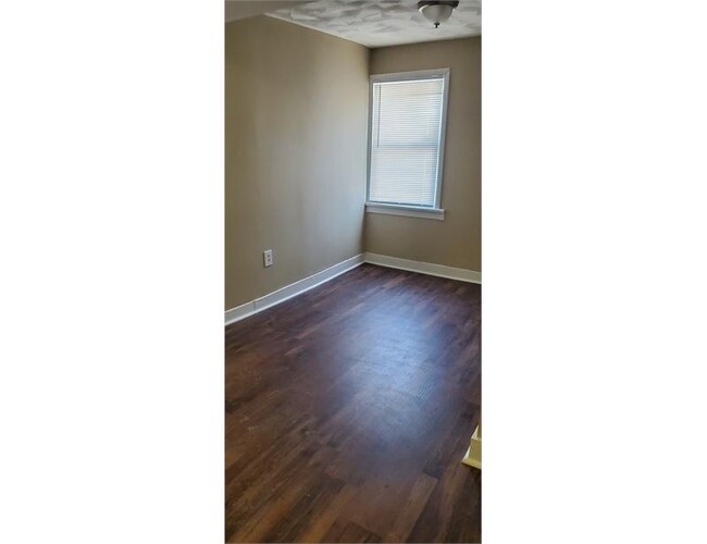 Foto del edificio - 8821 Liberty Rd, Randallstown, MD 21133
