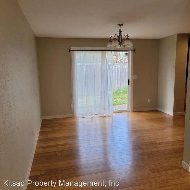 Building Photo - 4 br, 2.5 bath House - 2613 Fircrest Pl. SE