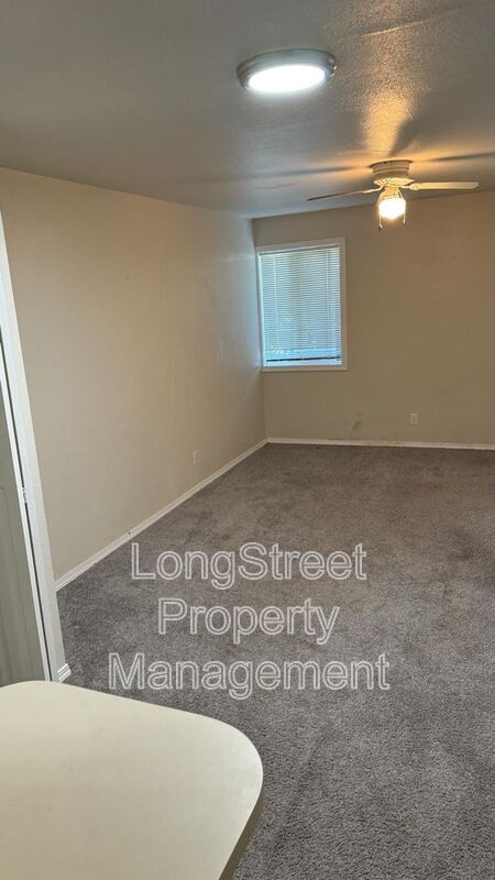 Foto del edificio - 355 SW 10th St