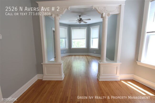 Building Photo - Beautiful, Sunny, Logan Square 3 bed, Priv...