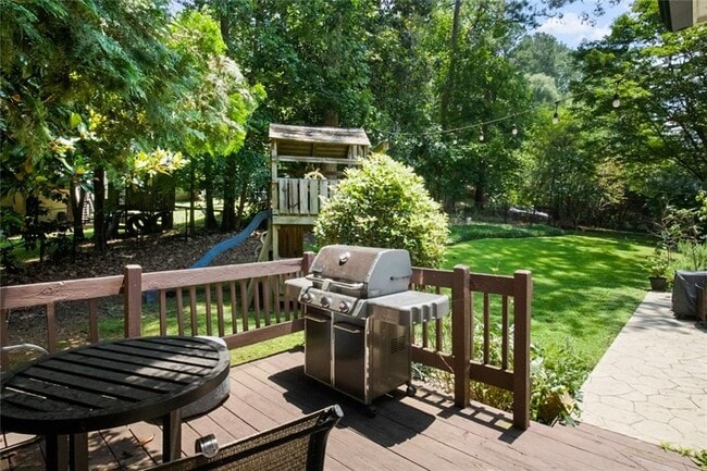 Building Photo - 3701 Cloister Pl NW