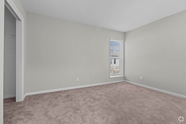 2BR Townhome - Baypointe Crossing Apartments