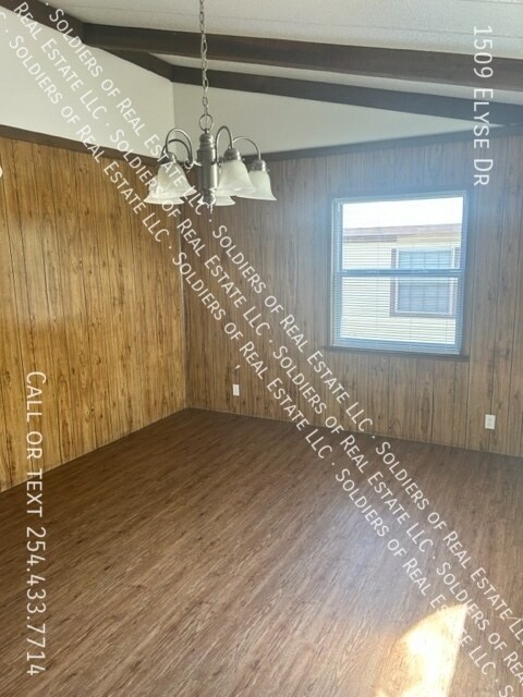 Building Photo - 1509 Elyse Dr