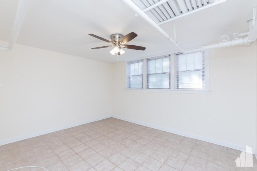 Primary Photo - 2 bedroom in Chicago IL 60625