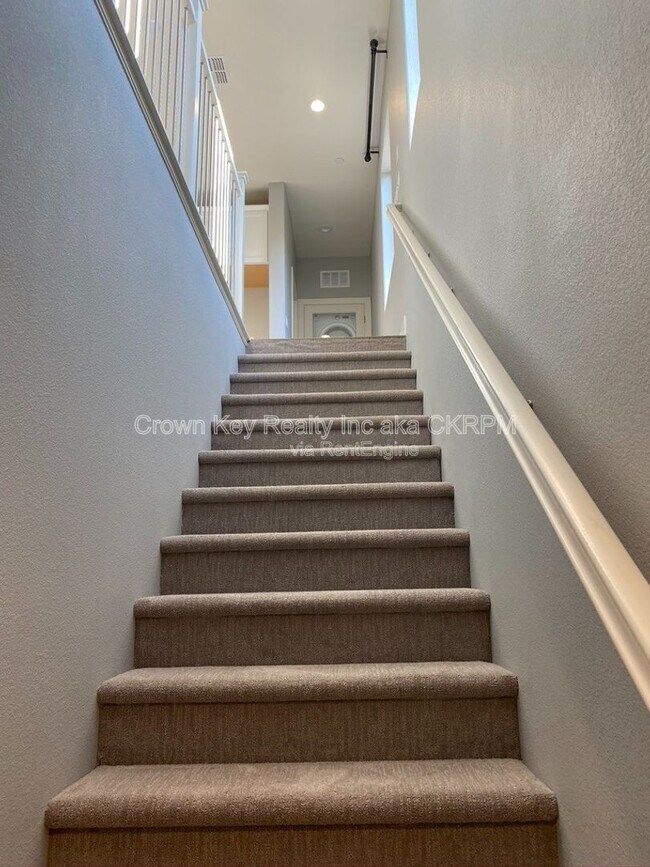 Foto del edificio - 1026 S Prosperity St