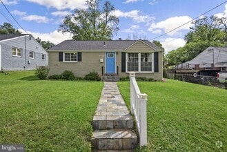 Building Photo - 12837 Flack St