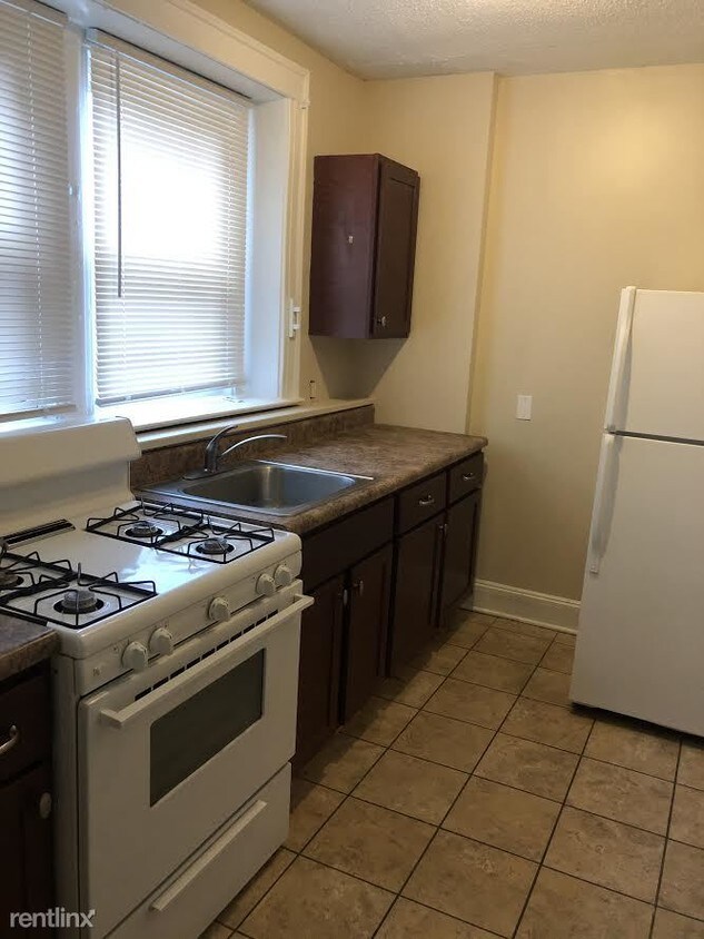 Primary Photo - 1 br, 1 bath Apartment - 300 Winthrop Ave 104