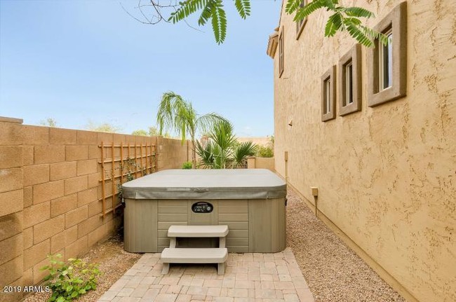 Building Photo - 4842 E Firestone Dr