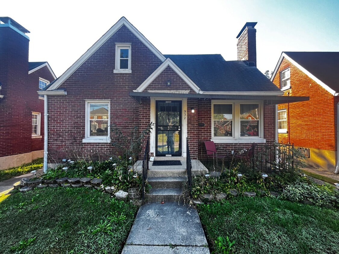 Foto principal - Spacious 3-Bedroom Home for Rent – Comfort...