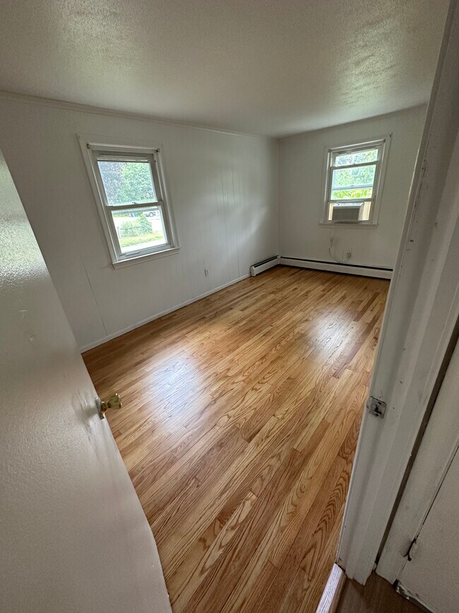 Building Photo - 150 Judd Ave