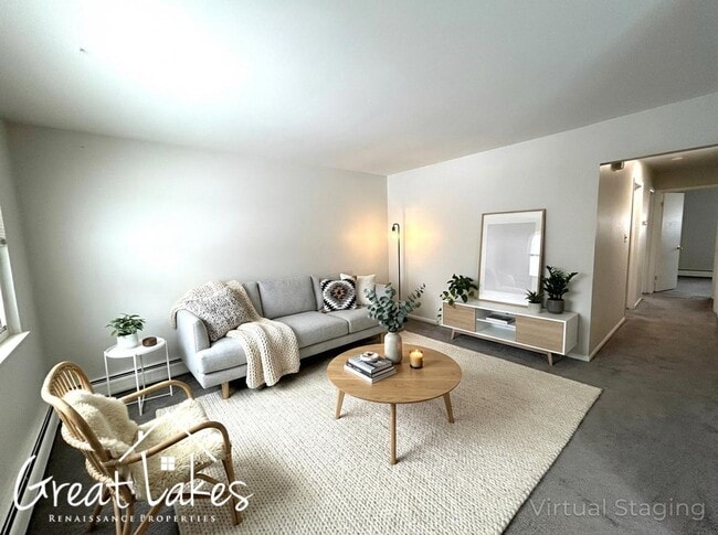 Building Photo - Charming 3 Bedroom 1 Bathroom now available for rent