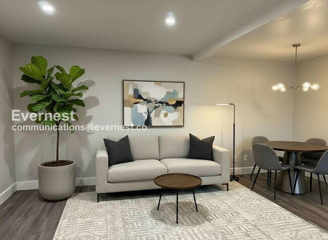 Foto del edificio - 2635 Hayden Rd