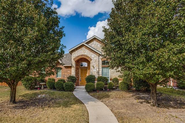 Building Photo - 1627 Summerfield Dr