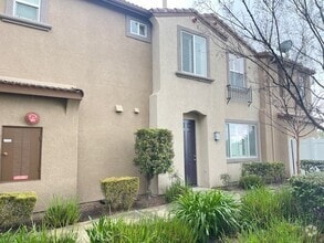 Building Photo - 27879 Cactus Ave