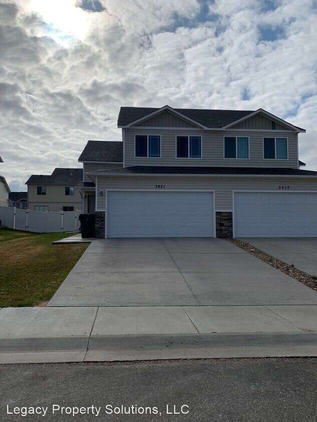 Primary Photo - 3 br, 2.5 bath House - 3821 Fire Walker Trail