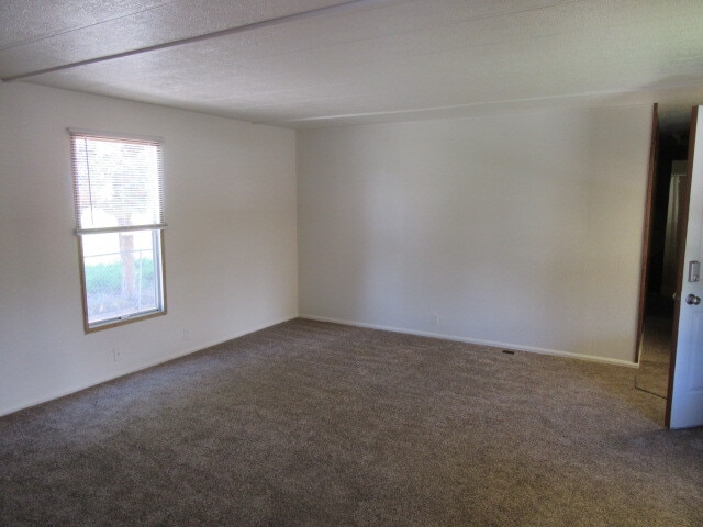 Building Photo - 644 31 Rd