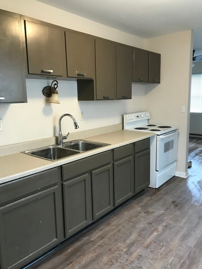 108 N Water St, Caledonia, OH 43314 108 N Water St Caledonia, OH