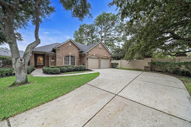 Foto del edificio - 12915 Coralville Ct