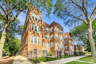 Building Photo - 4900 N Springfield Ave